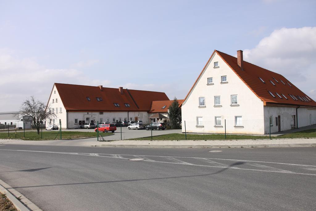 Ubytovna Statek Olomouc Exteriör bild