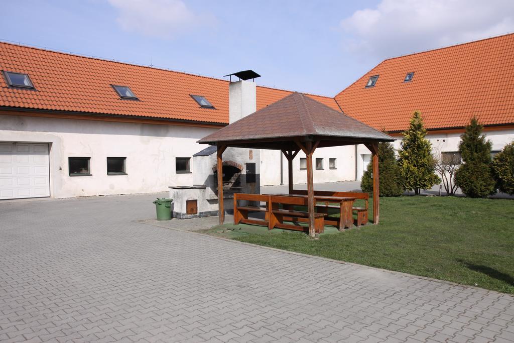Ubytovna Statek Olomouc Exteriör bild
